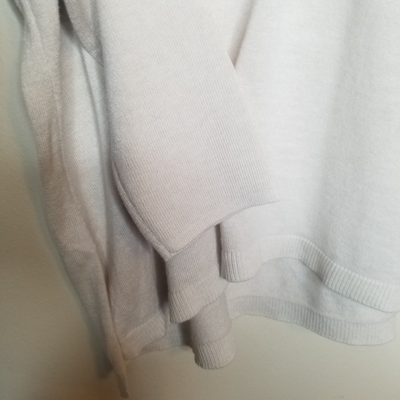 MAGASCHONI Lightweight Oversized V Neck Sweater - Picture 4 of 8